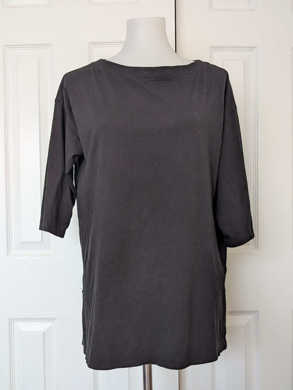 J. Jill Black Boatneck Luxe Supima Pleat-Back Short-Sleeve Tunic Tee